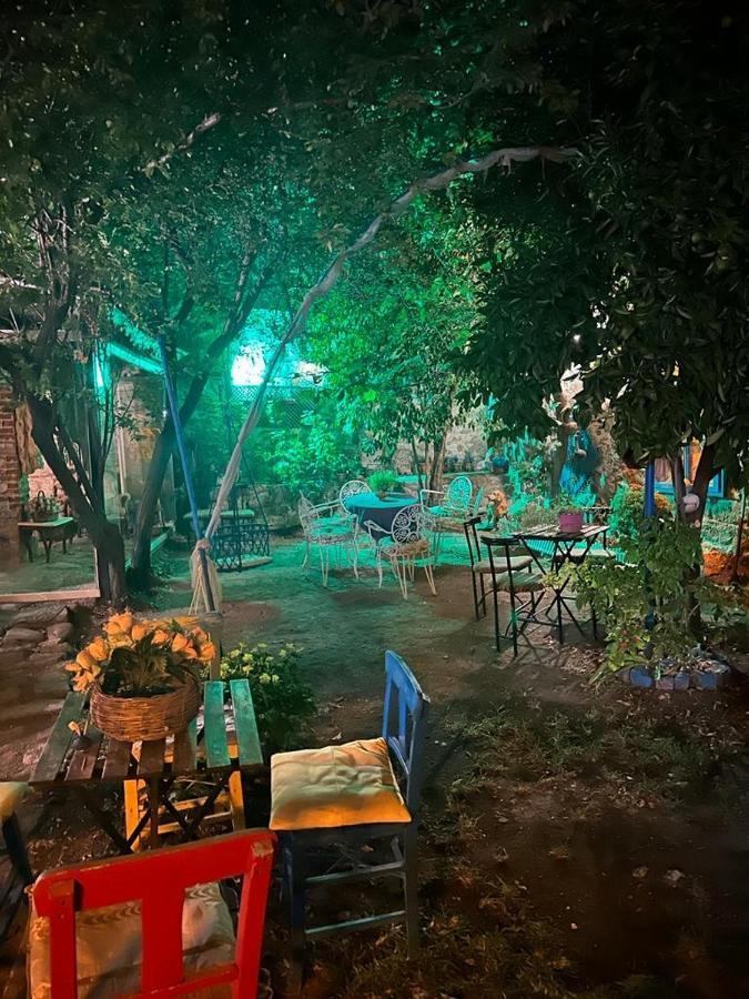 Pergamon Pension Bergama Buitenkant foto